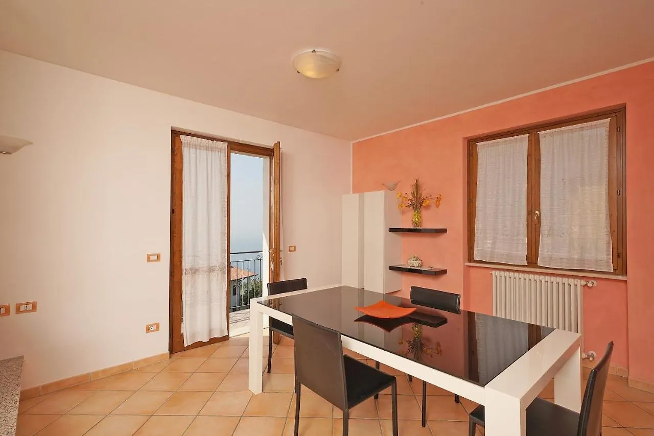 Appartamento Infinity Tignale Italia